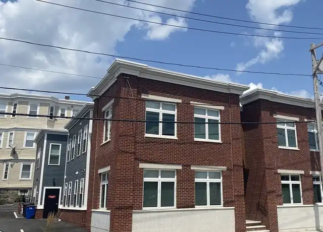 Property at 92 Sagamore St Unit 101, Quincy, MA, 02171, 2 beds, 2 baths, [object Object]