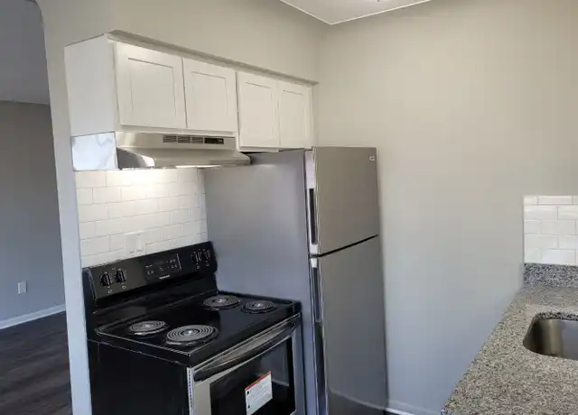 Property at 8310 Hall Rd Unit 8310-3R, Utica, MI, 48317, 1 bed, 1 bath, [object Object]