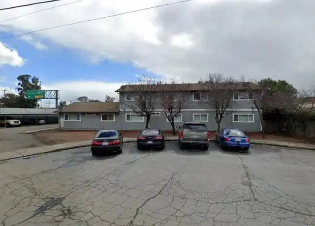 Property at 590 Stoney Ct, Gilroy, CA, 95020, 2 beds, 1 bath, [object Object]