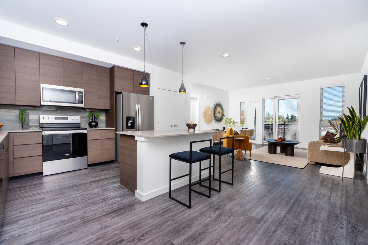 ALEXAN ACCESS APARTMENTS - 2927 ALDERWOOD MALL BLVD, LYNNWOOD, WA 98036 ...