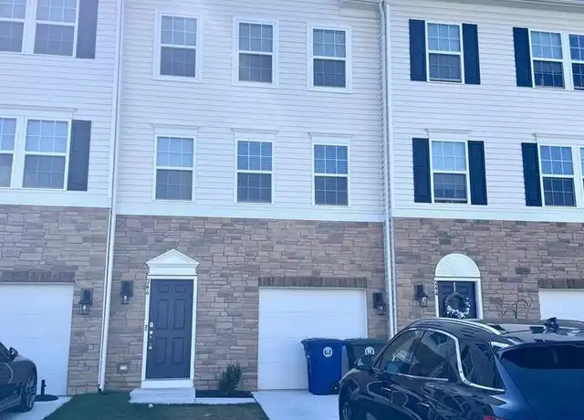 Property at 246 Macoun Way, Glassboro, NJ, 08028, 3 beds, 2.5 baths, [object Object]