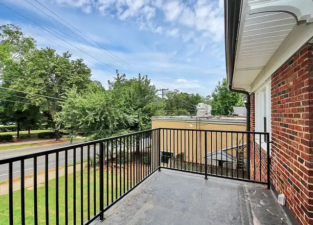 Property at 1620 East Blvd Unit 4, Charlotte, NC, 28203, 1 bed, 1 bath, [object Object]