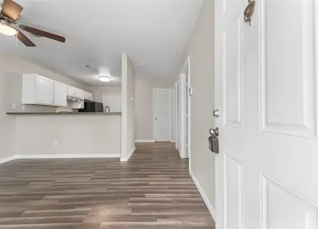 Property at 516 Hollyhock St Unit 15, Prairie View, TX, 77484, 2 beds, 1 bath, [object Object]