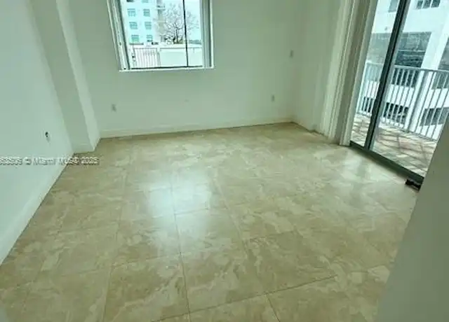 Property at 140 S Dixie Hwy #401, Hollywood, FL, 33020, 3 beds, 2 baths, [object Object]