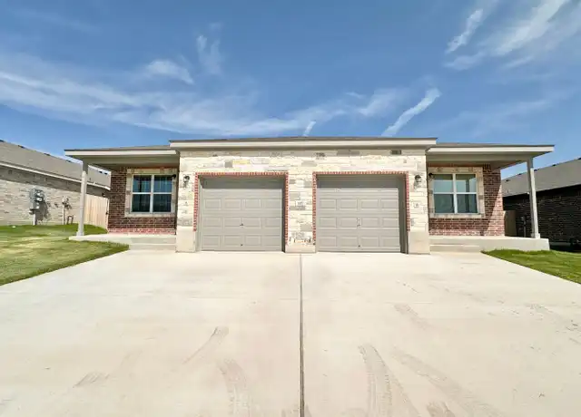 Property at 117 Dolphin Dr Unit 117 B Dolphin, Temple, TX, 76501, 3 beds, 2 baths, [object Object]