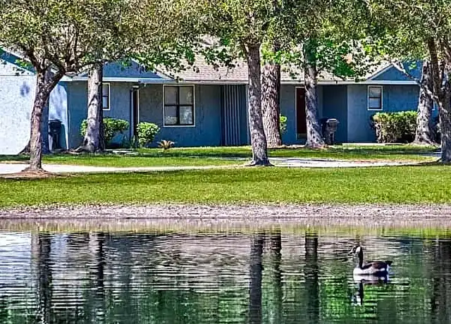 Property at Country Lakes Apartments - 100 Stephanie Ave, Kingsland, GA, 31548, 1-3 bed, 1 bath, [object Object]