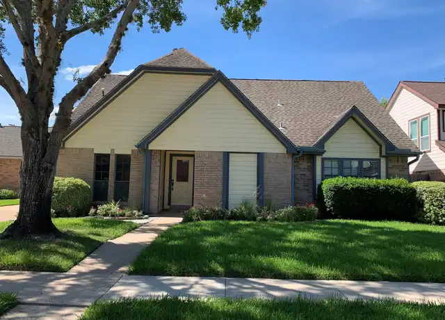 Property at 315 Muirwood Ln, Sugar Land, TX, 77498, 4 beds, 3 baths, [object Object]