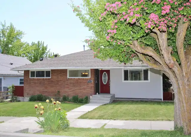 Property at 510 Pacific Ter Unit 510, Klamath Falls, OR, 97601, 4 beds, 2 baths, [object Object]