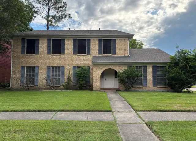 Property at 15702 Pipers View Dr, Webster, TX, 77598, 4 beds, 2.5 baths, [object Object]