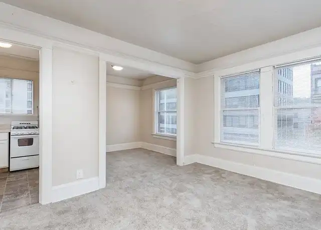 Property at Doricourt Apartments - 1126 SW 12th Ave, Portland, OR, 97205, 0-1 beds, 1 bath, [object Object]