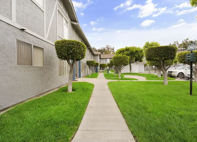 Photo of 6650 Doriana St, San Diego, CA 92139
