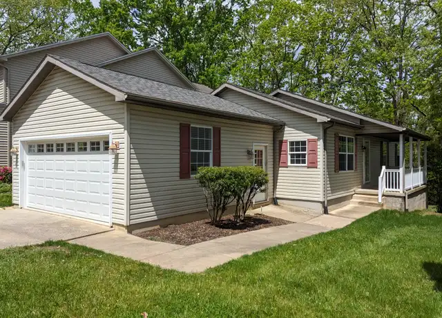 Property at 612 Benjamin Ct, State College, PA, 16803, 4 beds, 2 baths, [object Object]