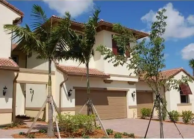 Property at 6095 NW 116th Dr, Coral Springs, FL, 33076, 4 beds, 2.5 baths, [object Object]