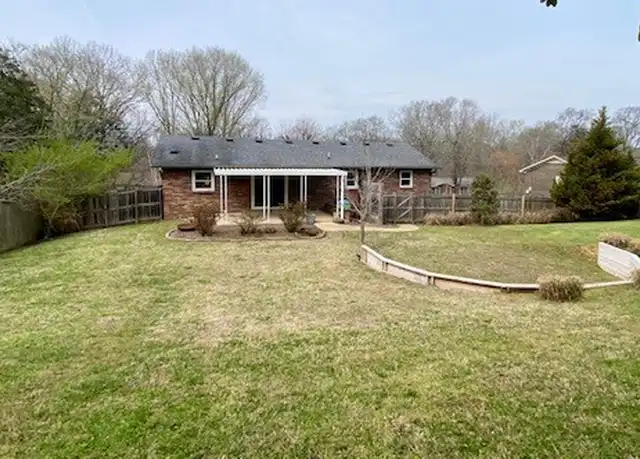 Property at 504 Spring Ln, Columbia, TN, 38401, 3 beds, 2 baths, [object Object]