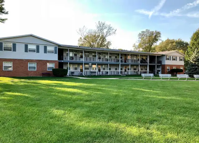 Property at 1620 Greenwood Rd Unit 1764-D, Glenview, IL, 60026, 2 beds, 1 bath, [object Object]