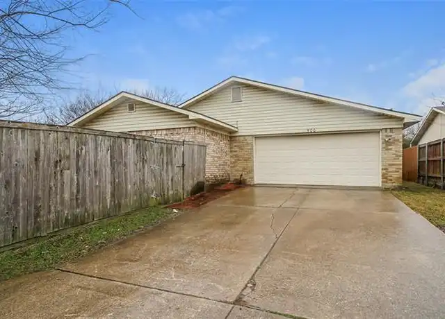 Property at 500 Via del Sur, Mesquite, TX, 75150, 4 beds, 2 baths, [object Object]