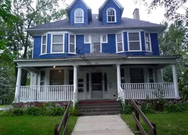 Property at 602 E 14th St Apt 3, Davenport, IA, 52803, 0 beds, 1 bath, [object Object]