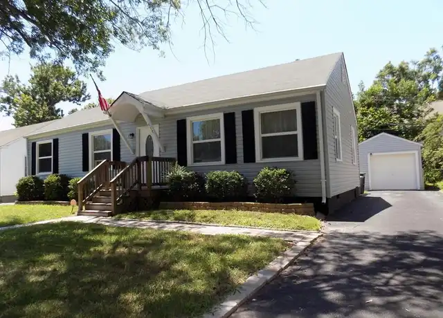 Property at 417 Alleghany Rd, Hampton, VA, 23661, 3 beds, 2 baths, [object Object]