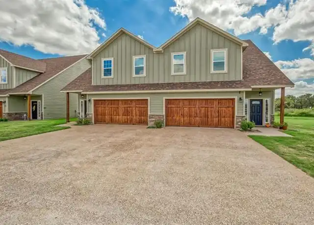 Property at 142 Eagle Meadow Dr, Weatherford, TX, 76088, 3 beds, 2.5 baths, [object Object]
