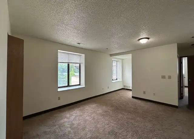 Property at Brewers Point Apts - 1858 N Commerce St, Milwaukee, WI, 53212, 1-2 bed, 1-2 bath, [object Object]
