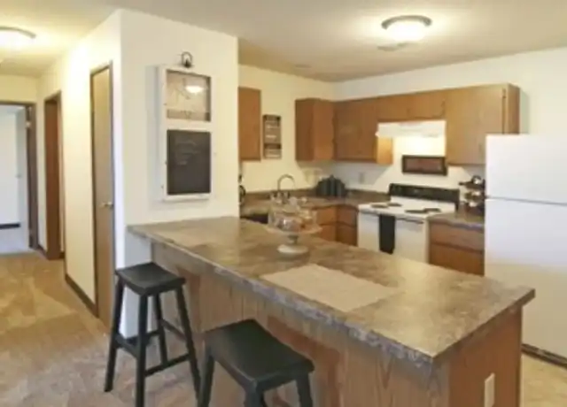 Property at Brewers Point Apartments - 1858 N Commerce St, Milwaukee, WI, 53212, 0-2 beds, 1-2 bath, [object Object]