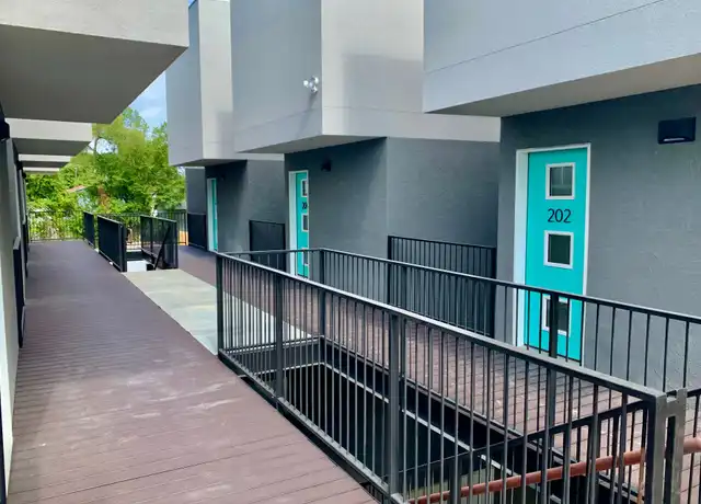 Property at 140 S Fredericksburg St, San Marcos, TX, 78666, 2 beds, 1.5 baths, [object Object]
