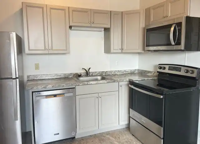 Property at 519 W King St, Lancaster, PA, 17603, 2 beds, 1 bath, [object Object]
