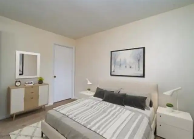 Property at 445 Gilpin Dr, Springboro, OH, 45066, 2 beds, 1 bath, [object Object]