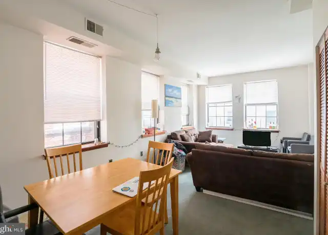 Property at 830 South St Unit 2R, Philadelphia, PA, 19147, 2 beds, 1 bath, [object Object]