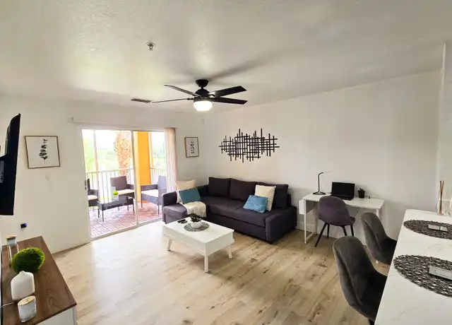 Property at 5447 Vineland Rd, Orlando, FL, 32811, 1 bed, 1 bath, [object Object]