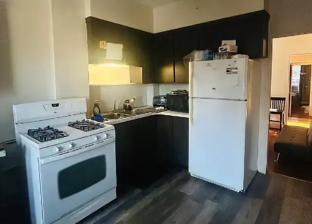 Property at 39 Cooper St Unit 4, Boston, MA, 02113, 3 beds, 1 bath, [object Object]