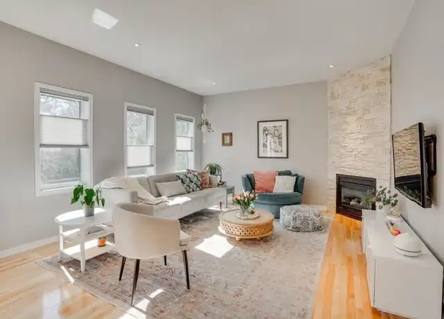 Property at 8915 Datapoint Dr Unit 81B, San Antonio, TX, 78229, 1 bed, 1 bath, [object Object]