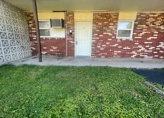 Property at 1403 E Elm St Unit 14, Springfield, MO, 65802, 2 beds, 1 bath, [object Object]