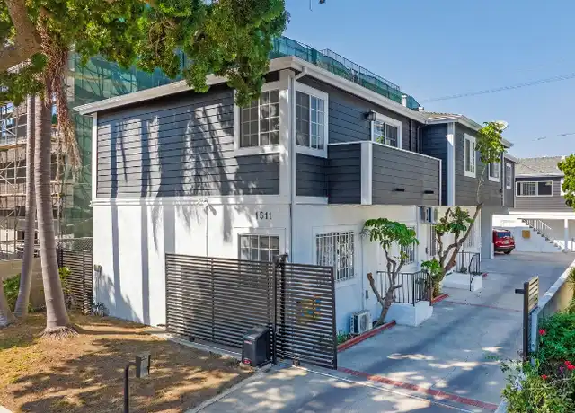 Property at 1515 Venice Blvd Unit A, Venice, CA, 90291, 1 bed, 1 bath, [object Object]