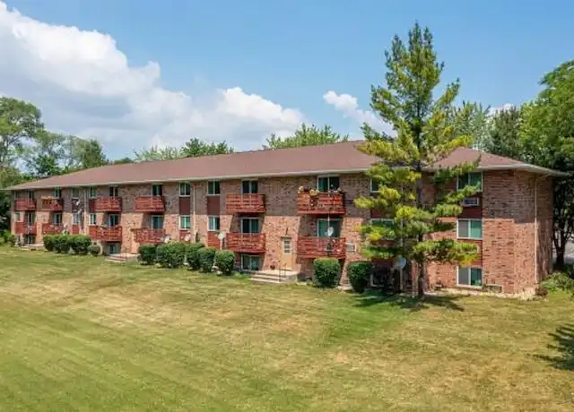 Property at Heritage Green Apartments - 50-60 S Shaddle Ave, Mundelein, IL, 60060, 1 bed, 1 bath, [object Object]