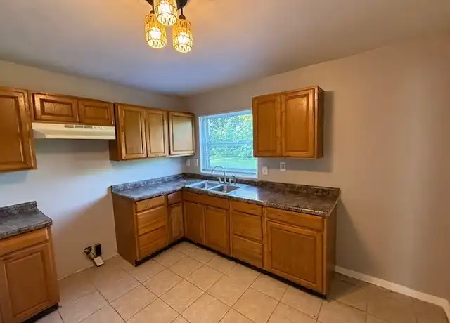 Property at 3442 Seine Ct, Indianapolis, IN, 46226, 4 beds, 2.5 baths, [object Object]