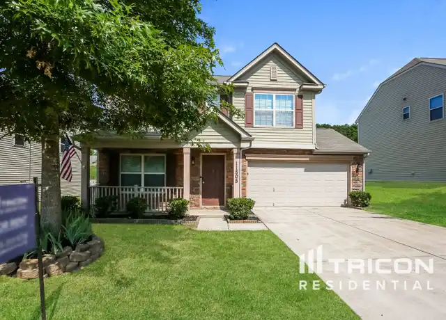 Property at 11505 Sweetbriar Ridge Dr, Charlotte, NC, 28269, 4 beds, 2.5 baths, [object Object]