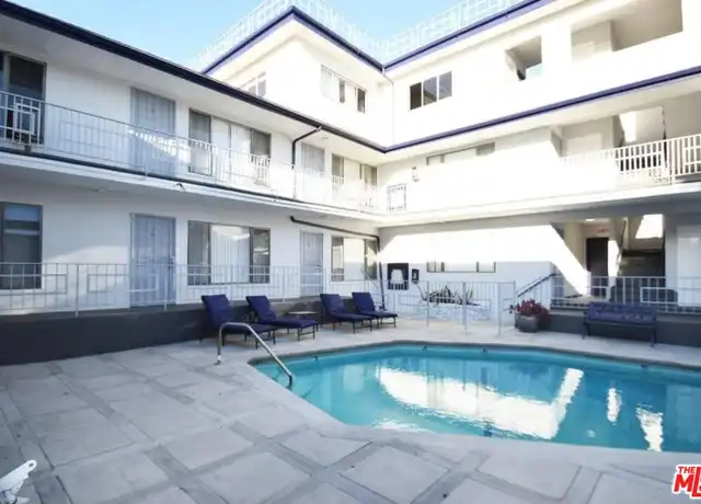 Property at 1940 Carmen Ave, Los Angeles, CA, 90068, 1 bed, 1 bath, [object Object]