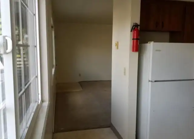Property at 810 18th Ave SW #6, Albany, OR, 97321, 2 beds, 1 bath, [object Object]