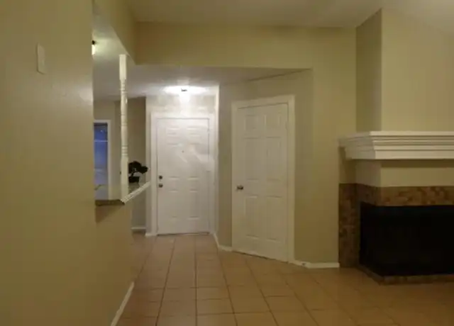 Property at 13716 Sablecrest Dr, Houston, TX, 77014, 2 beds, 1 bath, [object Object]