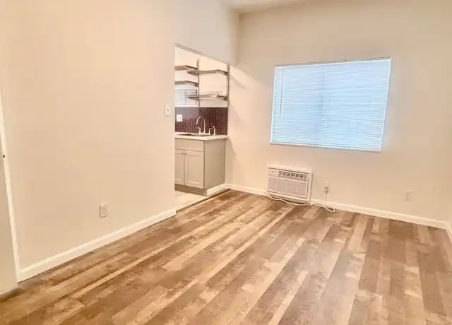 Property at 1354 Carlton Dr Unit 6, Glendale, CA, 91205, 0 beds, 1 bath, [object Object]