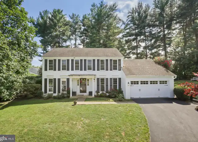 Property at 892 Van Dusen Ct, Great Falls, VA, 22066, 4 beds, 2.5 baths, [object Object]