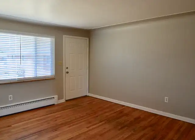 Property at 162 S Ingalls St, Lakewood, CO, 80226, 2 beds, 1 bath, [object Object]
