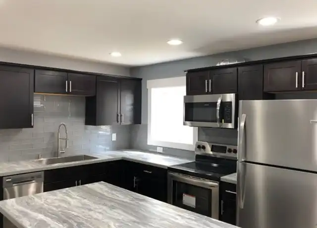 Property at 917 E 12th Ave Unit 5, Anchorage, AK, 99501, 1 bed, 1 bath, [object Object]