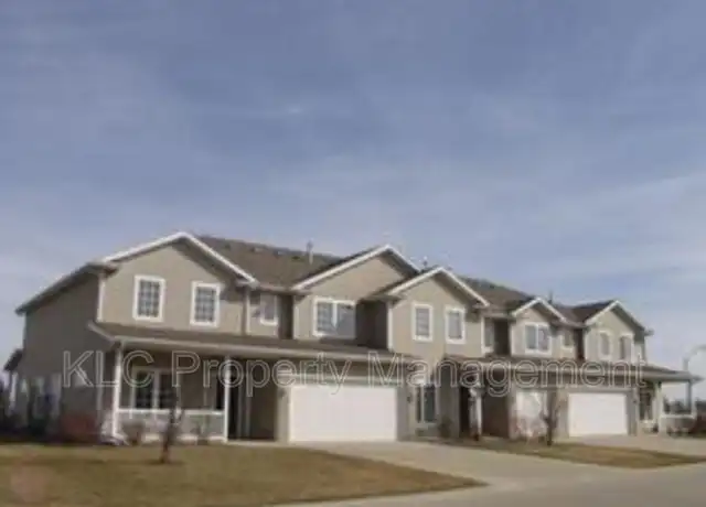 Property at 1215 S 52nd St #1007, West Des Moines, IA, 50265, 2 beds, 2.5 baths, [object Object]