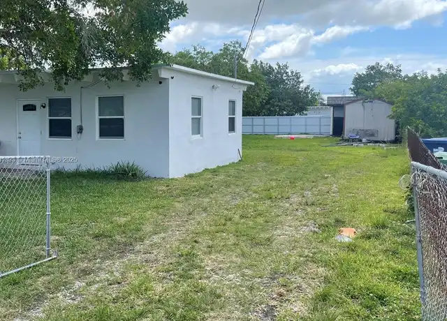 Property at 26741 SW 139th Ave #26741, Naranja, FL, 33032, 2 beds, 1 bath, [object Object]