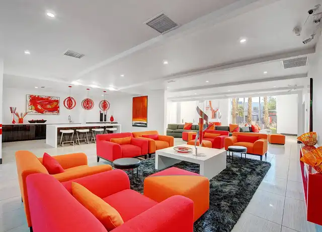 Property at Evoq Apartment Homes - 3550 Paradise Rd, Las Vegas, NV, 89169, 0-1 beds, 1 bath, [object Object]