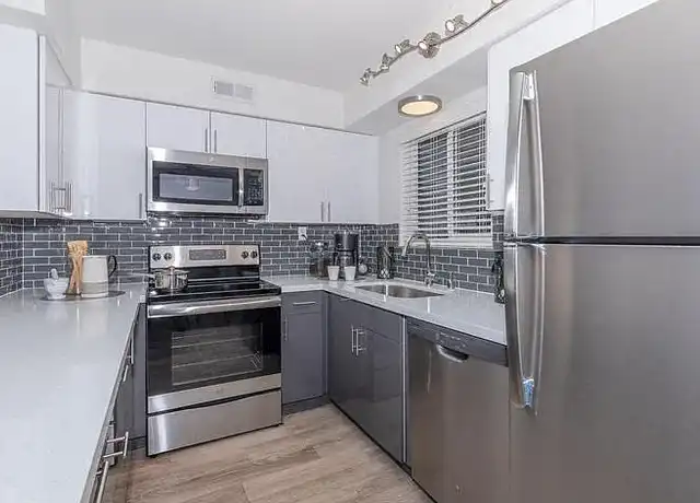 Property at Evoq Apartment Homes - 3550 Paradise Rd, Las Vegas, NV, 89169, 0 beds, 1 bath, [object Object]
