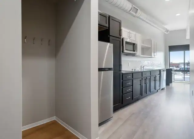 Property at 1020 Centerpoint Dr Unit 1211, Stevens Point, WI, 54481, 0 beds, 1 bath, [object Object]