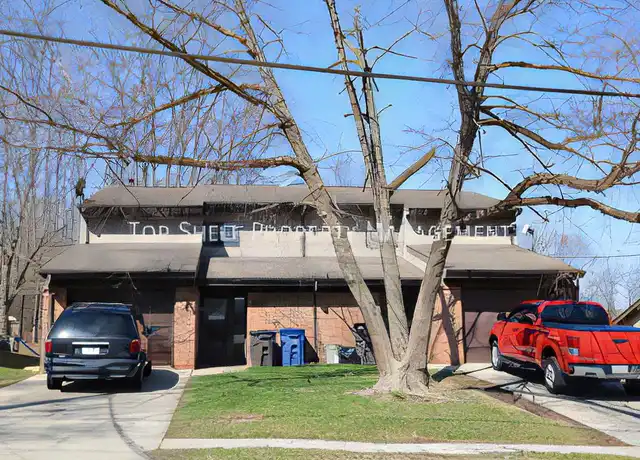 Property at 1328 Williams St, Des Moines, IA, 50317, 3 beds, 1.5 baths, [object Object]